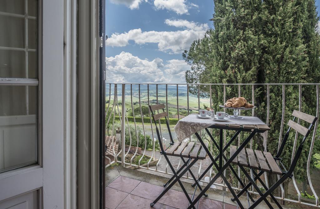 Hotel Il Cavallino Blu Volterra Buitenkant foto