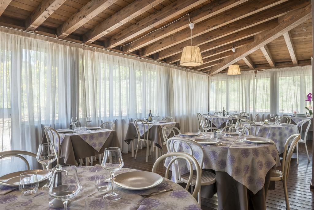 Hotel Il Cavallino Blu Volterra Buitenkant foto