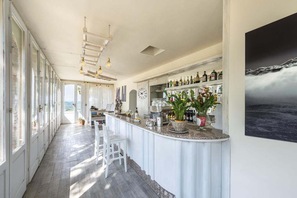 Hotel Il Cavallino Blu Volterra Buitenkant foto