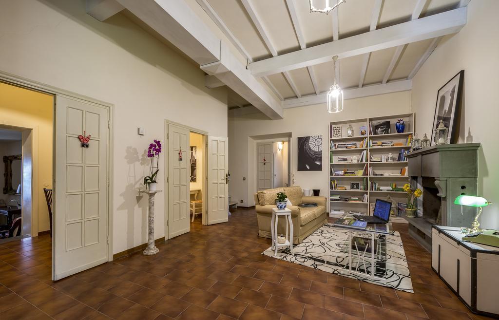 Hotel Il Cavallino Blu Volterra Buitenkant foto