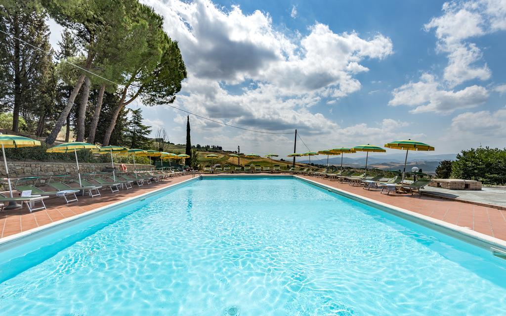 Hotel Il Cavallino Blu Volterra Buitenkant foto